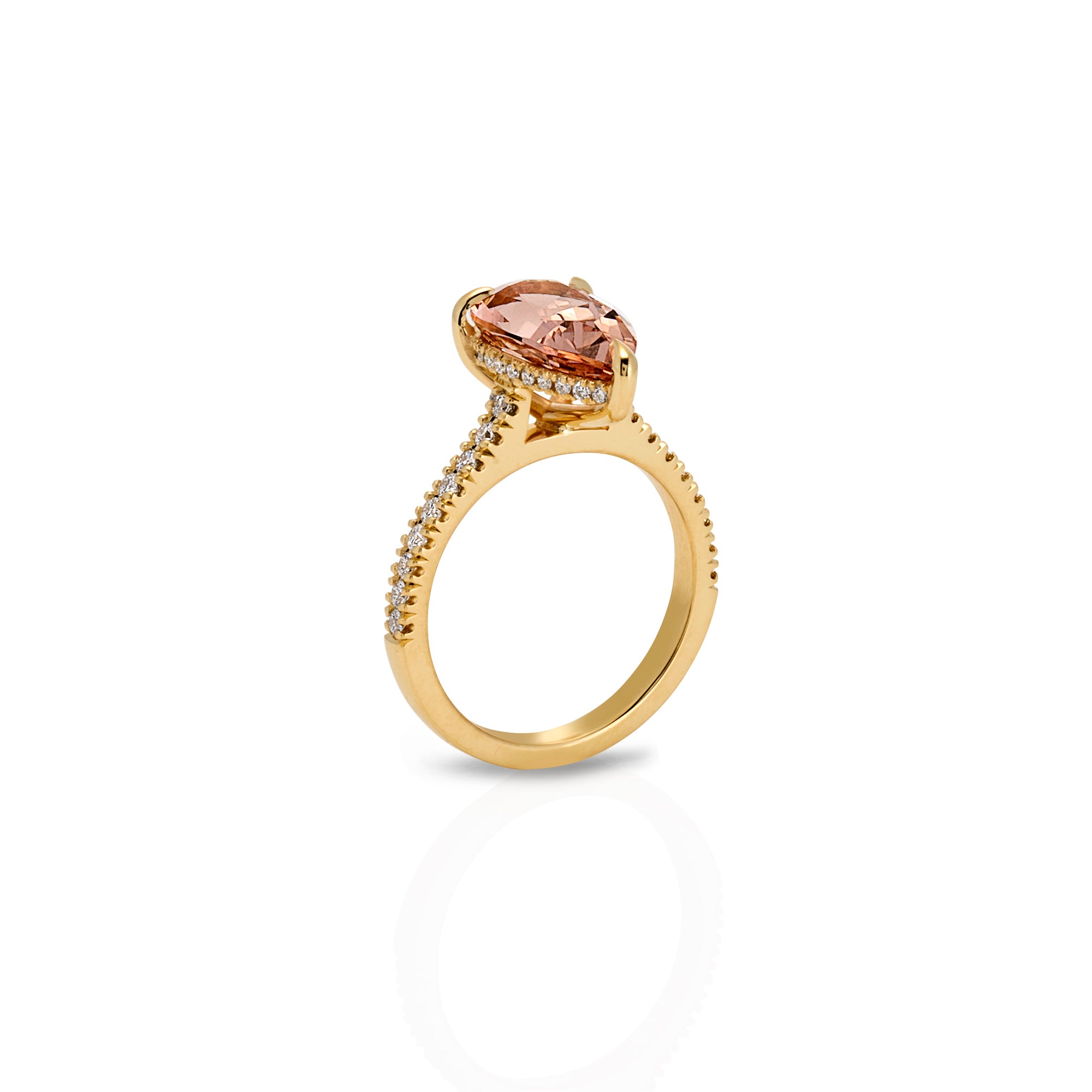 18ct yellow gold Morganite engagement ring with diamond halo, pear-shaped Morganite peach colour, 42 VS-F diamonds