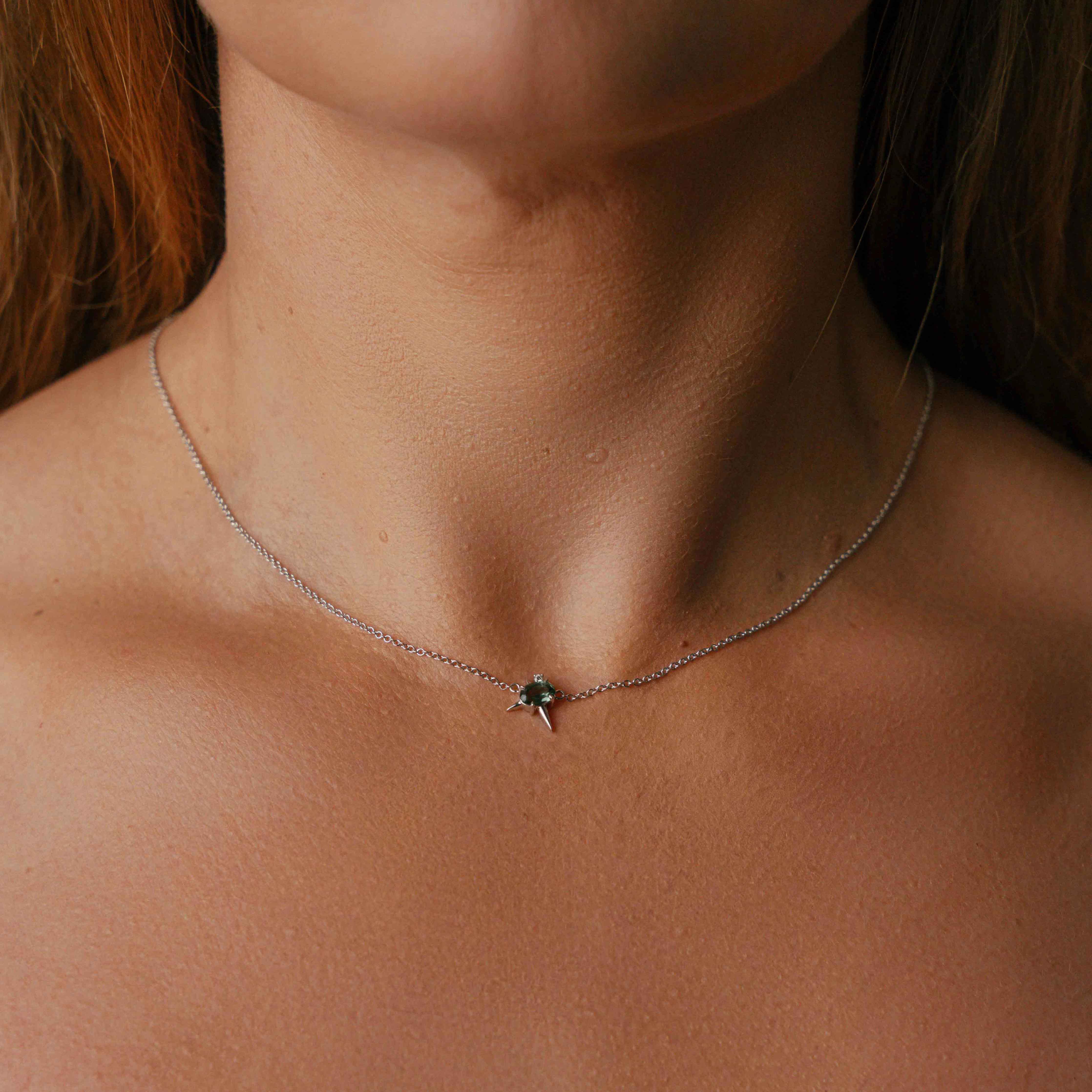 White Gold Green Tourmaline And Diamond Necklace - Spike