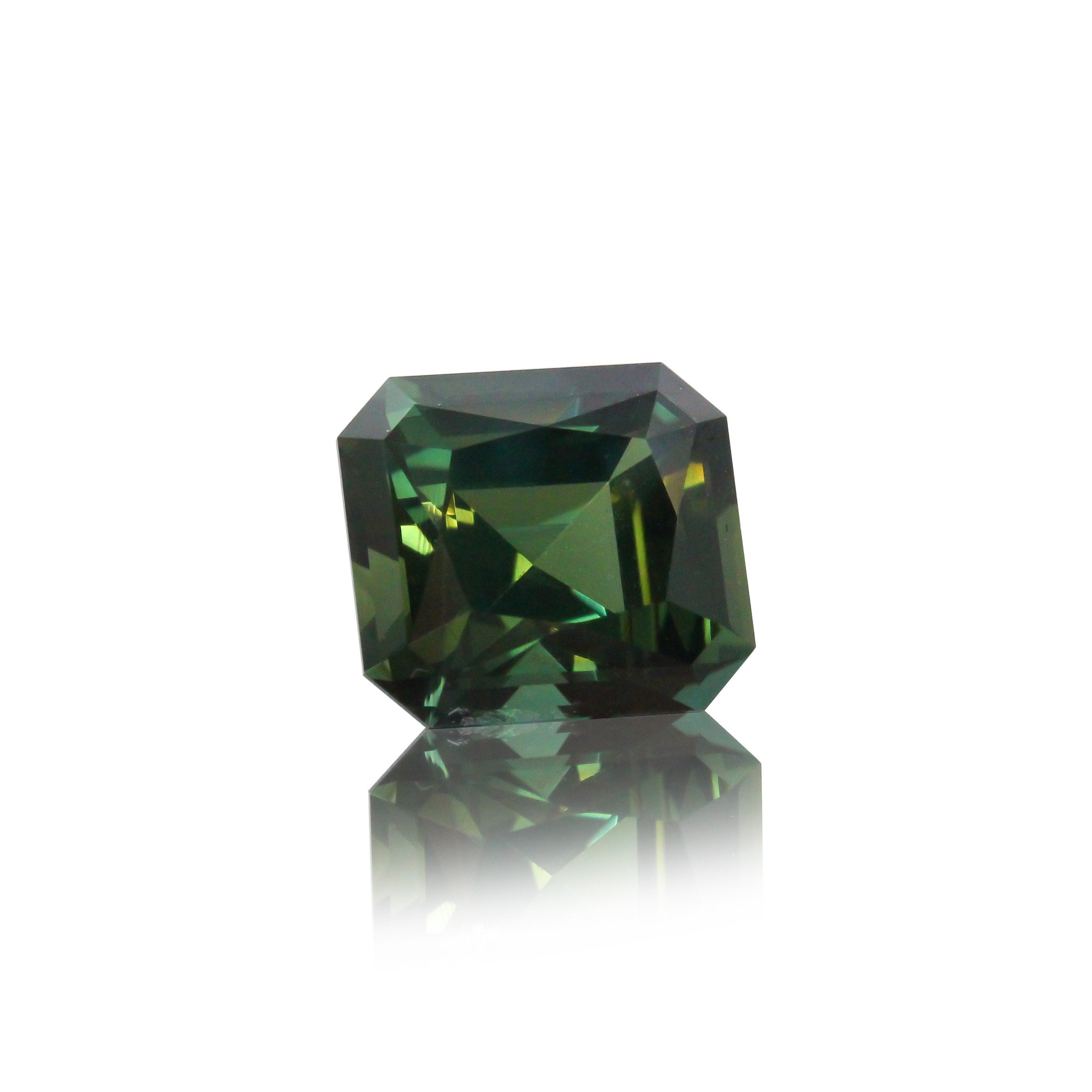 3.01ct Radiant Cut Australian Sapphire