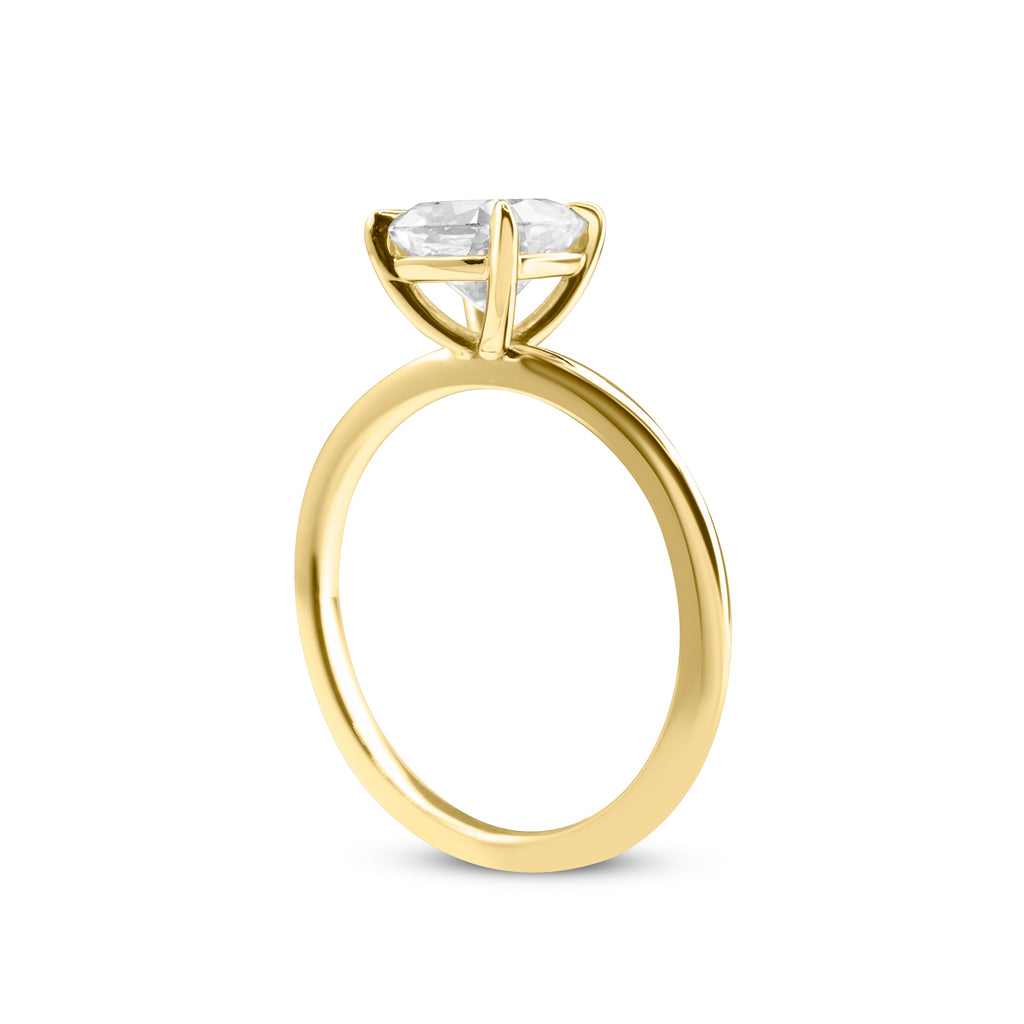 Cushion Cut Diamond Engagement Ring - Yellow Gold