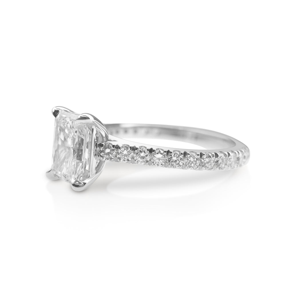 Radiant Cut Diamond Engagement Ring - White Gold