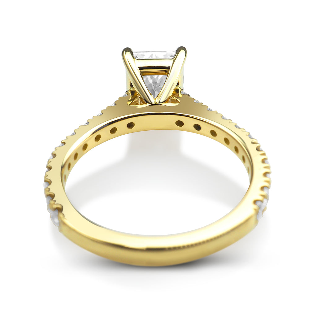 Radiant Cut Diamond Engagement Ring - Yellow Gold