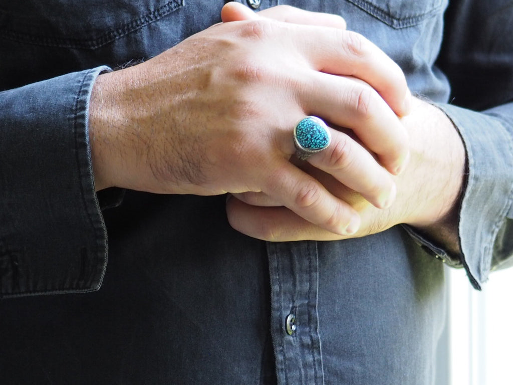 Silver Black webbed Kingman Turquoise Ring - Thunderbird