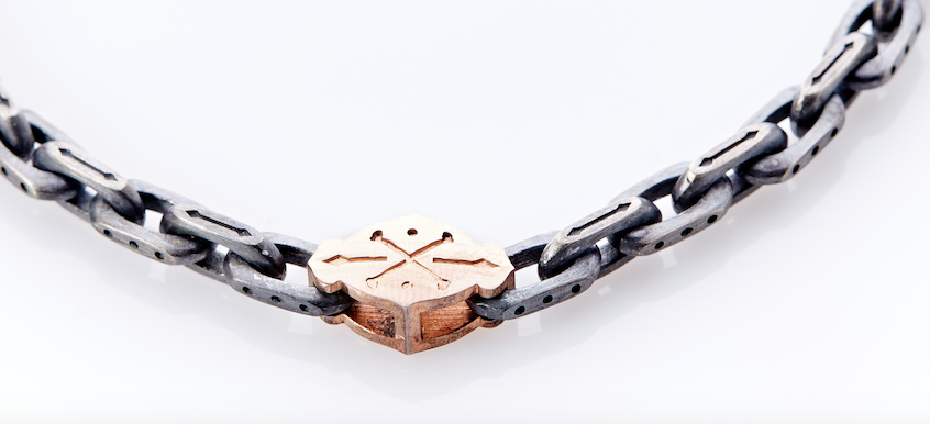 Mens Biker Style Silver Link Bracelet - Cross Bones